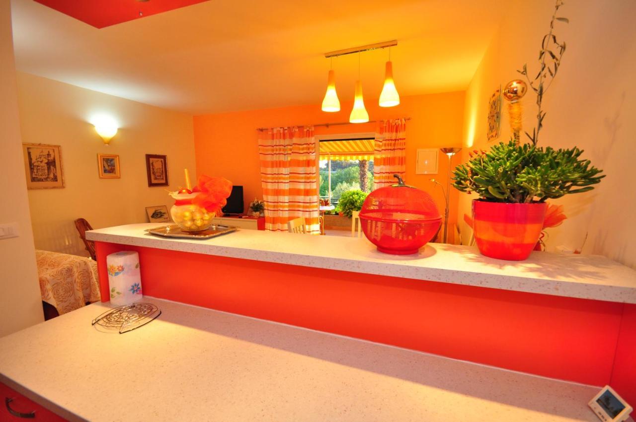 Tri Palme Apartman Prvic Sepurine Kültér fotó